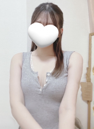 船橋のメンズエステ「Aroma Espoir～アロマエスポワール～」のセラピスト「みなみ」