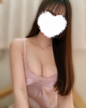 船橋のメンズエステ「Aroma Espoir～アロマエスポワール～」のセラピスト「なつき」