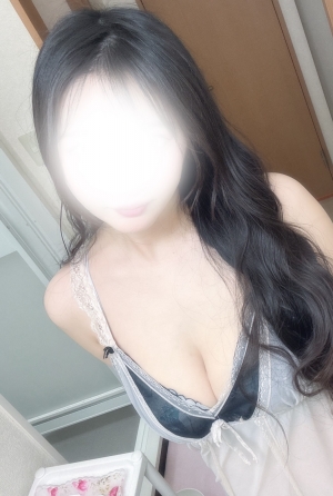 船橋のメンズエステ「Aroma Espoir～アロマエスポワール～」のセラピスト「れん」